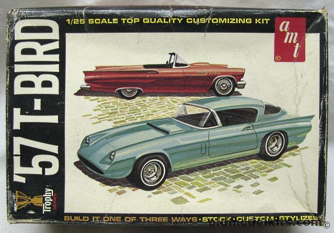 AMT 1/25 1957 Ford Thunderbird (T-Bird) 3 in 1 - Stock / Customized / Stylized, 2357-200 plastic model kit